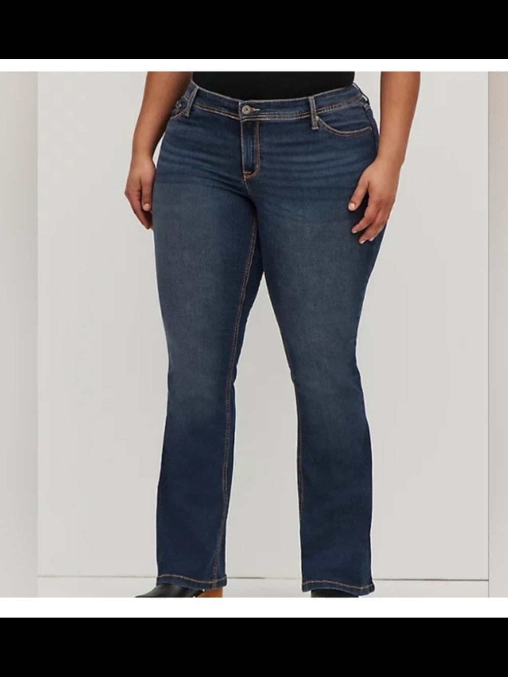 Torrid Plus Bootcut Jeans in Dark Blue